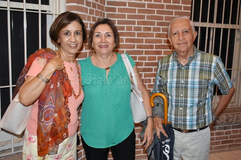 22092018 Dora, Beatriz y Jorge.