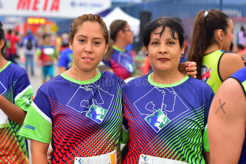 24092018 Aurora y Mayra.