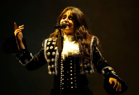 Así, Camila debutó en su faceta de solista en México.