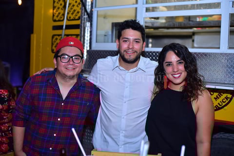 25092018 Chuy, César y Sofía.