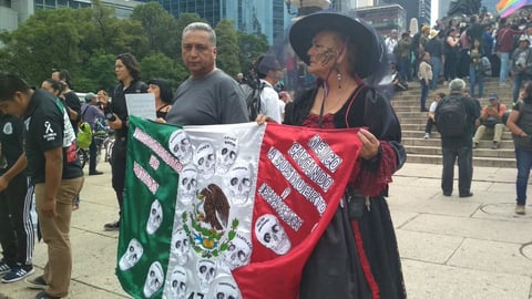 El nuncio apostólico en México, Franco Coppola, sostuvo hoy en el estado de Oaxaca que la violencia que sufrieron los 43 estudiantes de Ayotzinapa desaparecidos en 2014 continúa por la falta de justicia y porque todavía no se sabe lo que ocurrió.