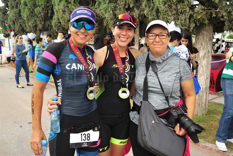 27092018 Melissa, Clara y Clara.