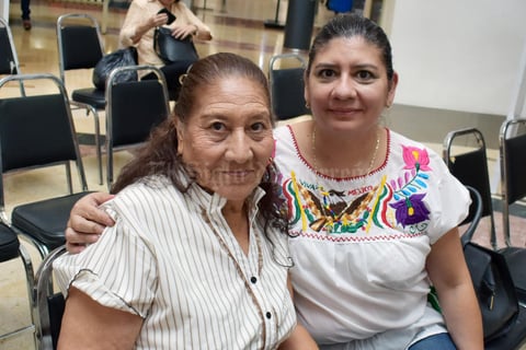 27092018 Amparo y Ana Georgina.