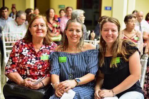 28092018 Estela, Estela Virgina y Paulina.