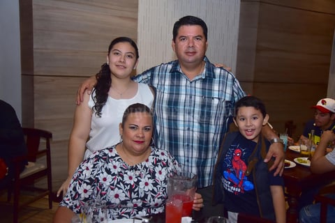 30092018 Familia Moreno Jiménez.