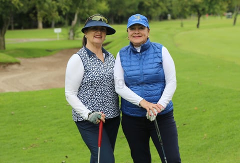 Lilia Sandoval y Yolanda Herrera.
