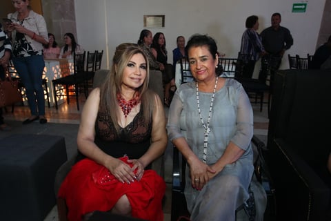 Guadalupe Enríquez y Patricia Alanis.