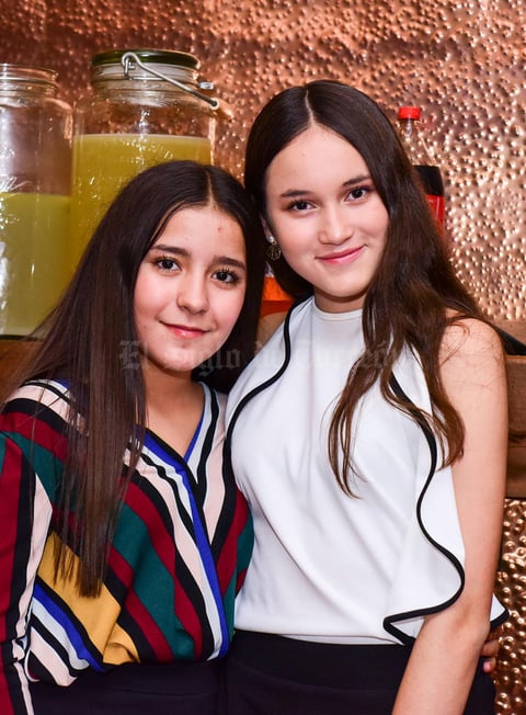 Angela y Regina