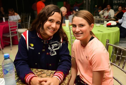 Luciana Gil y Valeria Jimenez