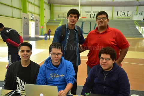 05102018 Jasiel, Luis Ernesto, Daniel, José Luis y Gustavo.