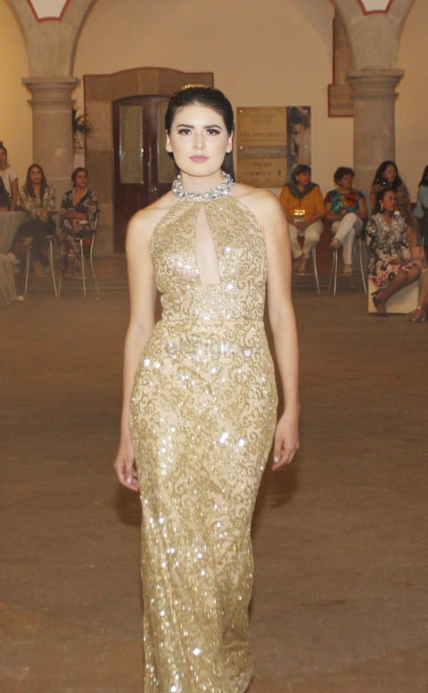 Presentan pasarelas en Congreso Internacional de Moda y Negocios
