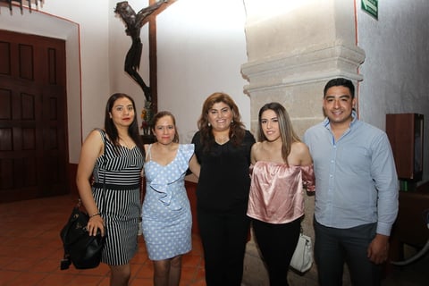 Presentan pasarelas en Congreso Internacional de Moda y Negocios