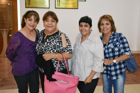 08102018 Disfrutan de concierto