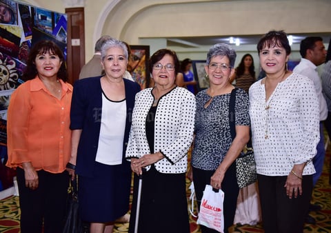 09102018 Hermanas Ochoa.