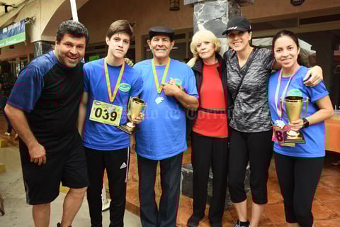 10102018 Tim Araiza, Andrés Araiza, Fidel Lozano, Alicia de Lozano, Paty Lozano y Sofía Araiza.