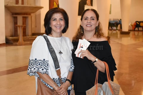 13102018 EN PAREJA.  Rocío y Emmanuel.