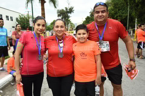 20102018 Azalia, Rosy, Arath y Manuel.