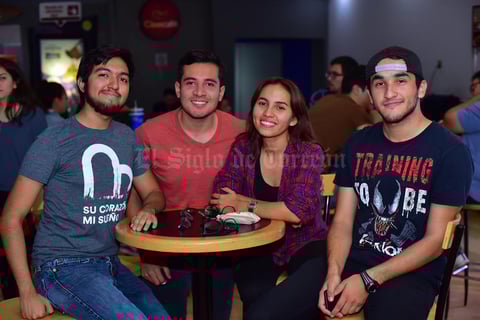 22102018 Carlos, Ismael, Alina y Toño.