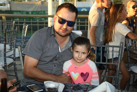 Gabriel e Ivanna Zermeno