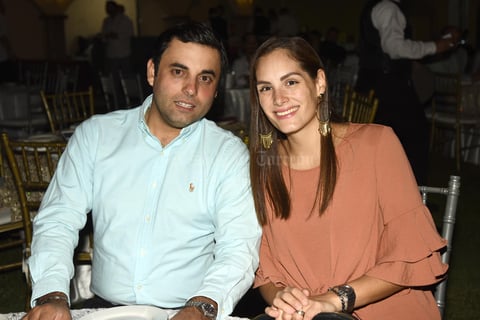 Armando y Sophia