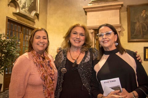 Leticia Villalobos, Lucy Gaytan y Mabel Garza