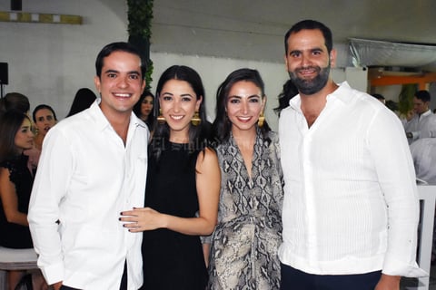 Rodrigo, Maricarmen, Gaby y Juan Pablo