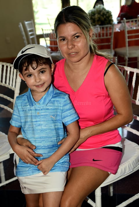 Montserrat Garza y Ana de Garza
