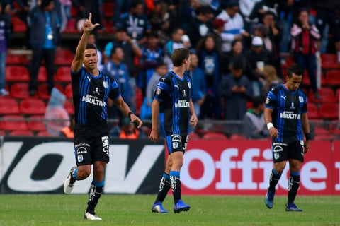 Ganan los Gallos a Santos Laguna