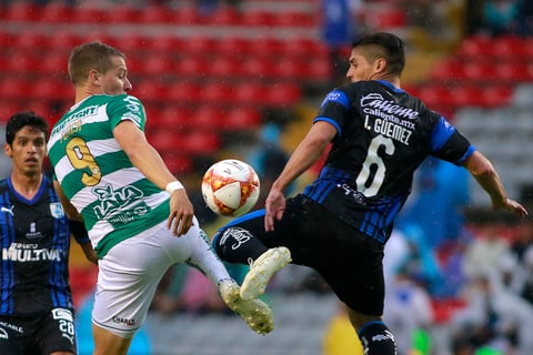 Los Gallos respiran y esperan el acceso al octavo lugar.