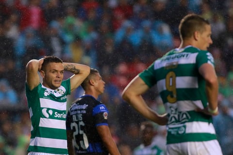 Jonathan Rodríguez fue el autor del único gol de Santos.