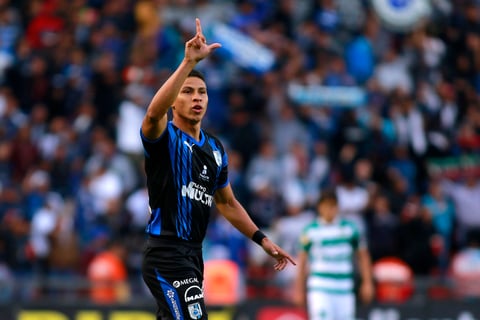 Alexis Perez del Queretaro fue el autor del primer gol.