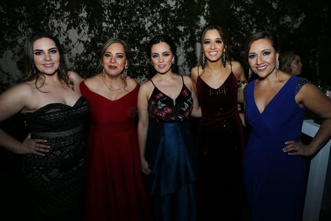 Rosy García, Janette García, Fernanda Mier, Miriam del Ángel y Armida Ríos.