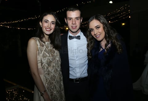 Regina Fragoso, Rogelio Flores y Monse Aguirre.