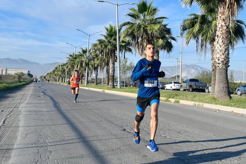 Laguneros corren el Medio Maratón Autocentro-Autopop