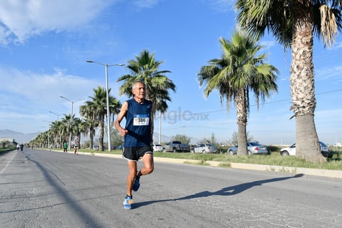 Laguneros corren el Medio Maratón Autocentro-Autopop