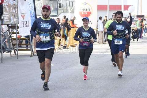 Laguneros corren el Medio Maratón Autocentro-Autopop
