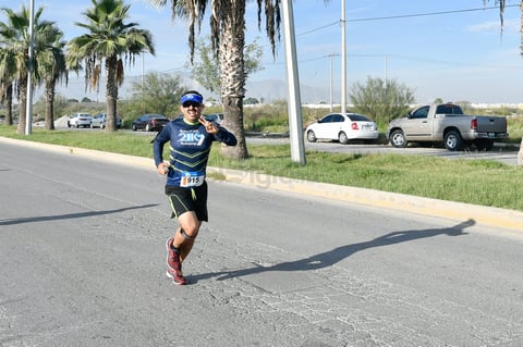 Laguneros corren el Medio Maratón Autocentro-Autopop