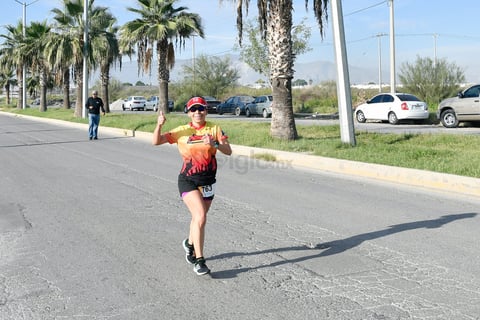 Laguneros corren el Medio Maratón Autocentro-Autopop