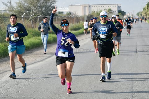 Laguneros corren el Medio Maratón Autocentro-Autopop