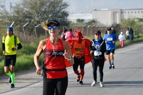 Laguneros corren el Medio Maratón Autocentro-Autopop