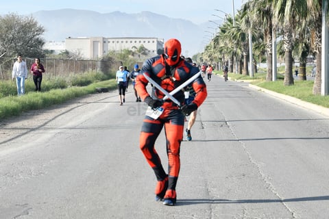Laguneros corren el Medio Maratón Autocentro-Autopop