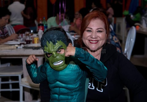 12112018 Ray y Arely.