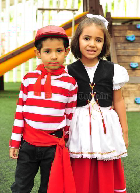 12112018 Damián y María (Italia).