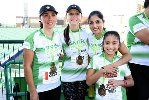 13112018 Maribel, Silvia, Nancy y Nissy.