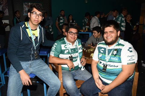 15112018 Sergio, Adrián y Gustavo.