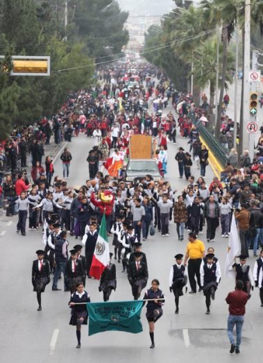 Participaron organizaciones de la sociedad civil, alumnos de diferentes planteles educativos, así como corporaciones de seguridad.