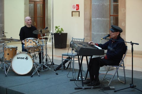Tino Contreras arrancó la segunda edición del Festival Internacional de Jazz en Durango.