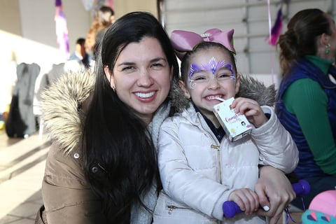 Cinthya y Camila.