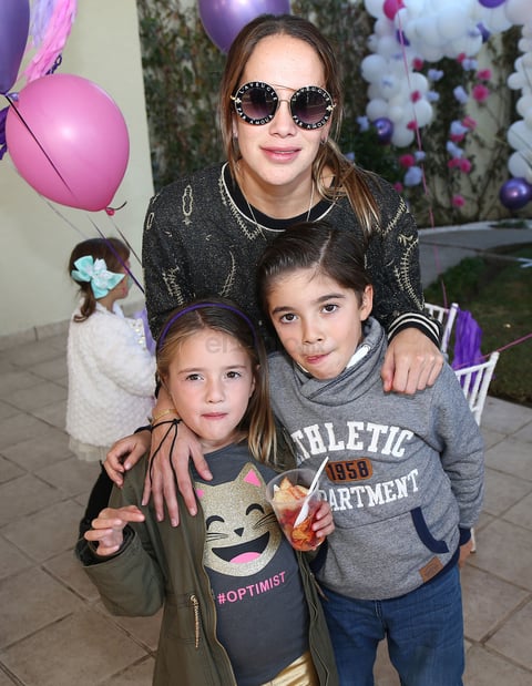 Mateo González, Mila González y Andrea Muñoz.
