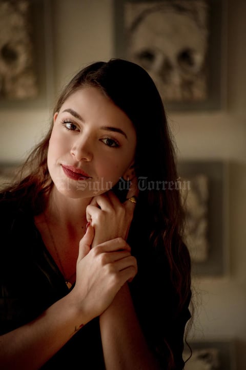 Laura 9_Portada